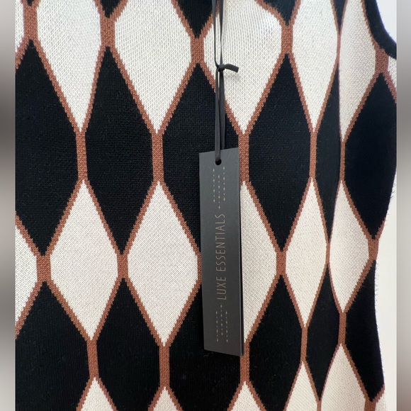 NWT HOUSE OF HARLOW 1960 knit midi dress. Diamond pattern. Very Pretty . Sz S. - Picture 10 of 11